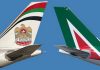 Negocierile Alitalia – Etihad. Conducerea operatorului italian a probat cedarea a 49% din actiuni in schimbul unei infuzii de capital