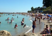 Sejururile la Marea Neagra si cele all inclusive in Turcia, la un buget mediu de 2.000 de lei de persoana, preferatele romanilor care merg vara in vacanta