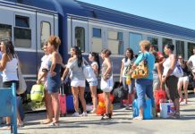Trenurile Soarelui vor face numai doua ore de la Bucuresti la Constanta. CFR mizeaza pe sezonul estival pentru revitalizarea transportului feroviar